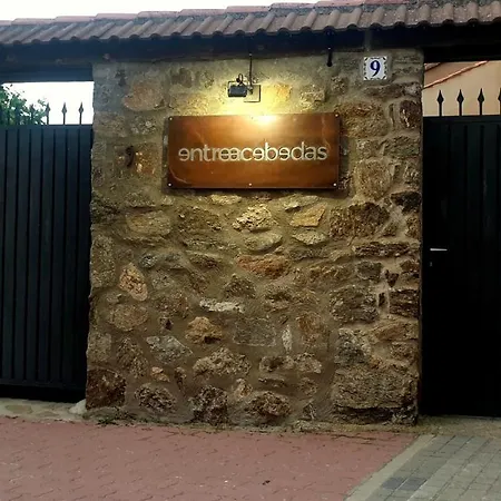 Entreacebedas Rural&Vacaciones, Alojamientos Con Jardin A Una Hora De Madrid Gastronomia Y Ahorro Segovia Exterior photo