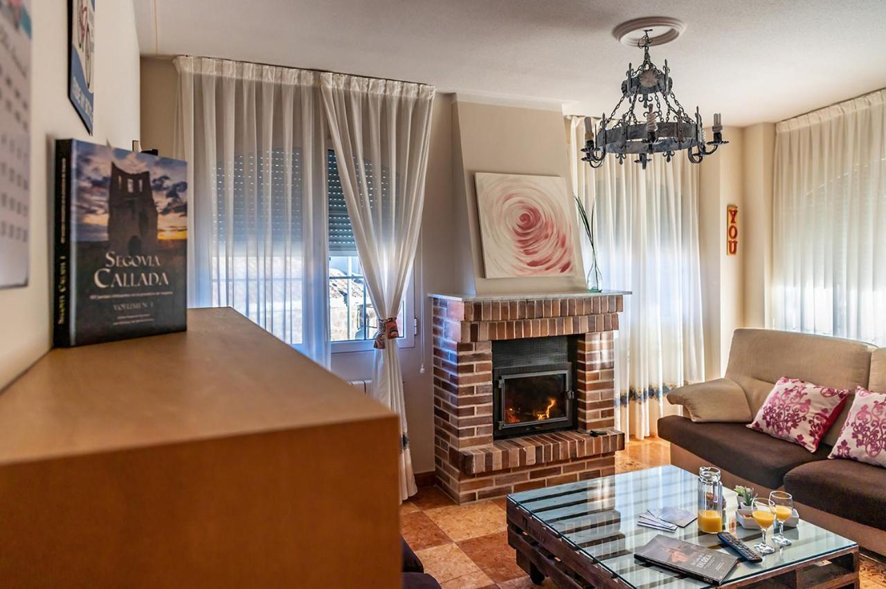 Entreacebedas Rural&vacaciones, Con Jardin A Hora De Madrid Gastronomia Y Ahorro * Segovia