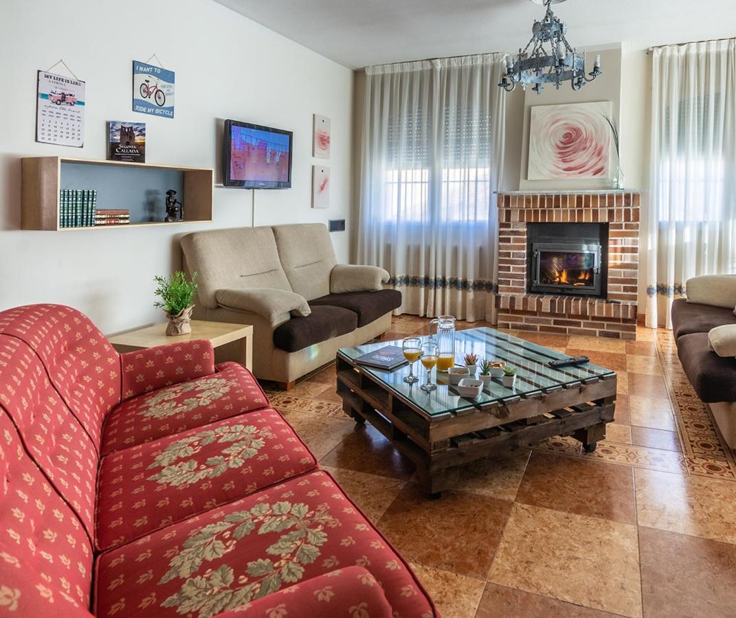 Country house Entreacebedas Rural&vacaciones, Con Jardin A Hora De Madrid Gastronomia Y Ahorro