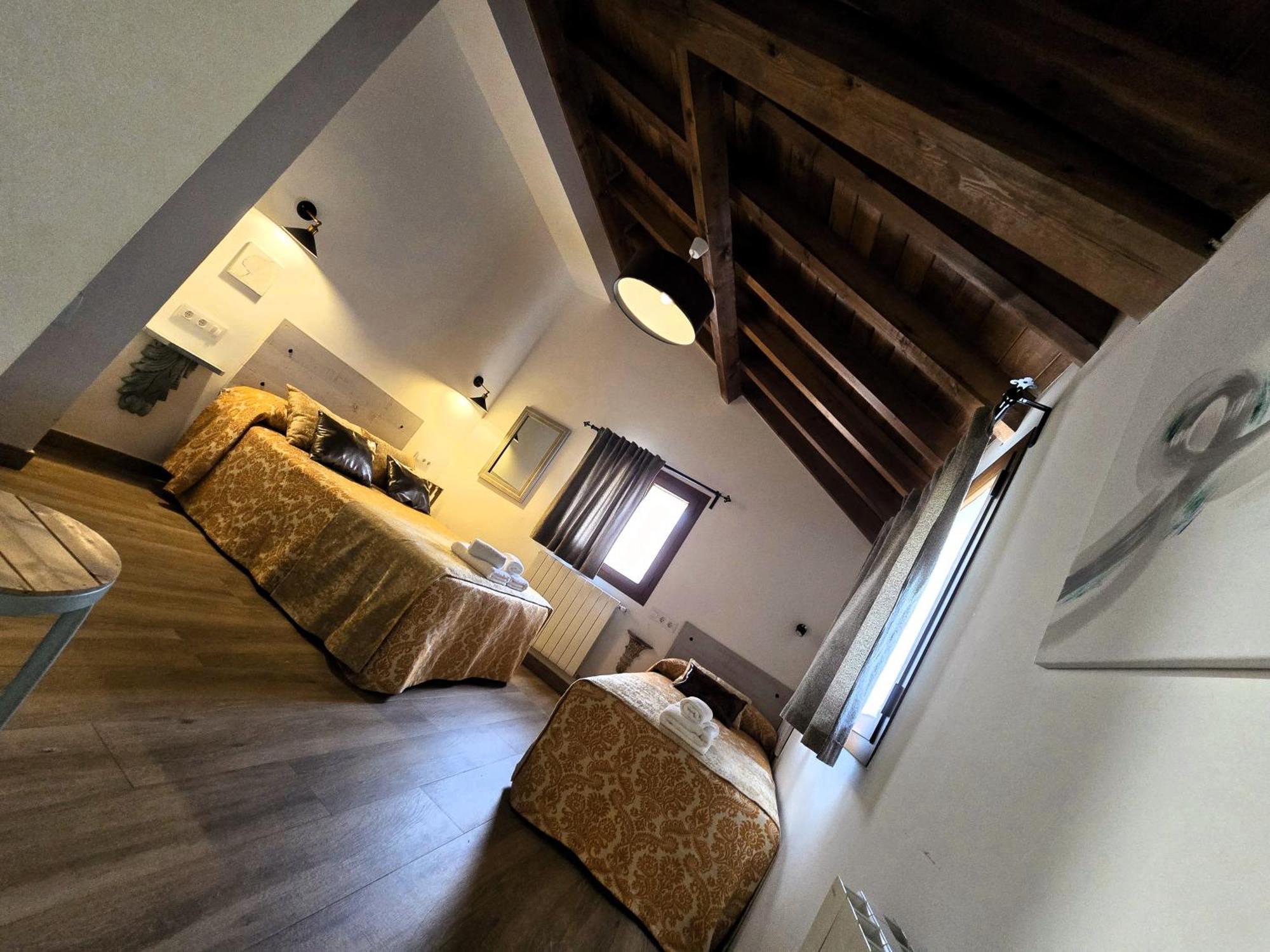 Country house Entreacebedas Rural&vacaciones, Con Jardin A Hora De Madrid Gastronomia Y Ahorro Segovia